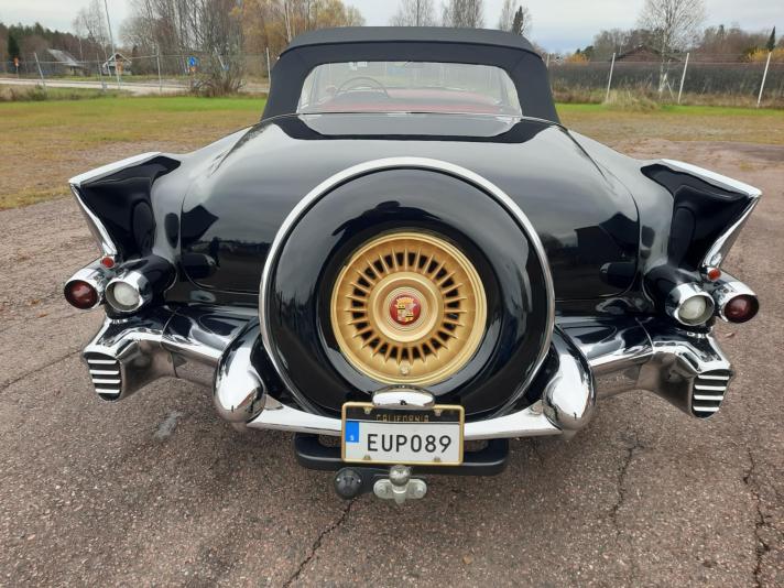 Cadillac Eldorado Biarritz - 1956