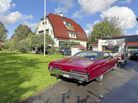 Pontiac Bonneville Brougham