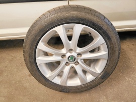 SKODA 17 TUM SOMMARHJUL
