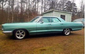 Pontiac Bonneville Star Chief