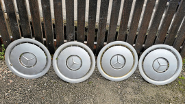 Mercedes kapslar 15"