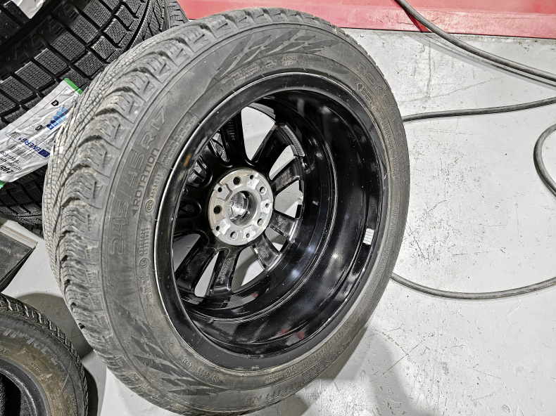 MERCEDES 17 TUM VINTERHJUL