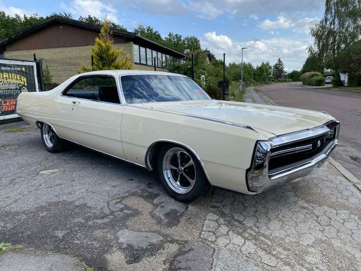 Chrysler 300 Coupe Super Flot