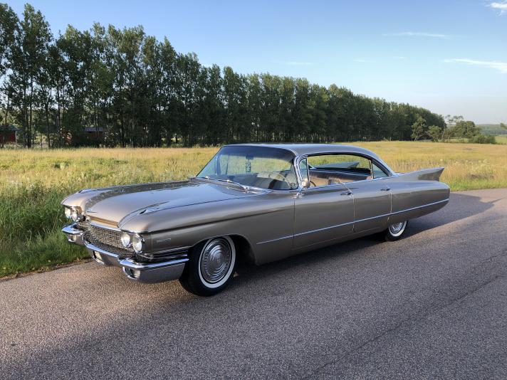 CADILLAC SERIE 62  - 60