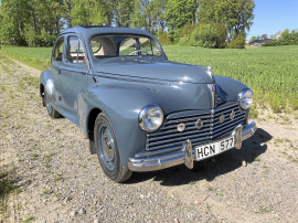 Peugeot 203a