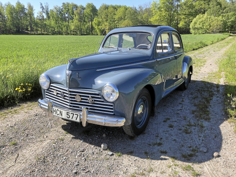 Peugeot 203a