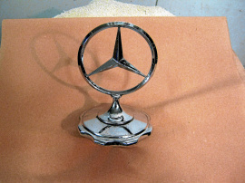 Mercedes kylarprydnad