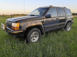 Jeep Grand Cherokee A-traktor