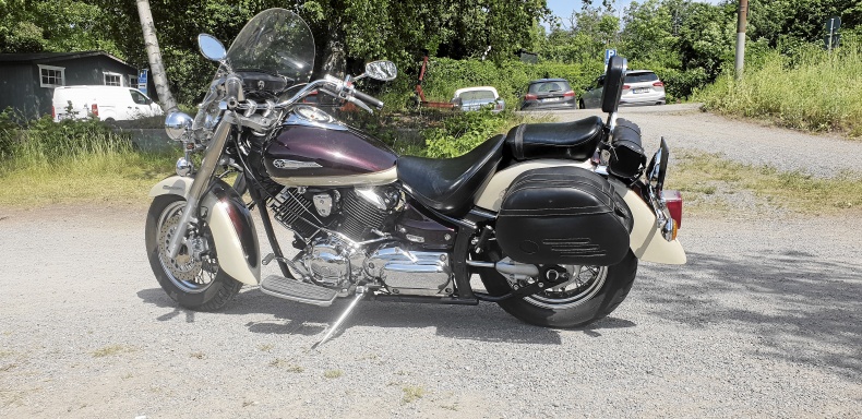 YAMAHA XVS 1100A
