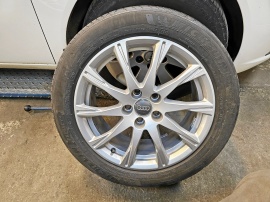 Audi centrumhål 66,6, 17 tum sommarhjul