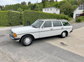Mercedes-Benz 200 T W123 Kombi Unik Modell