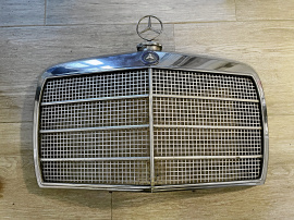 Mercedes grill 220