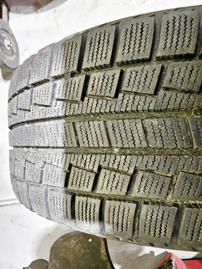 BMW 16 TUM VINTERHJUL