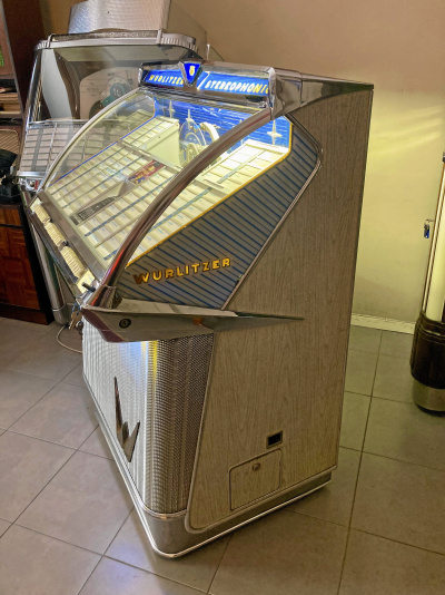 JUKEBOX