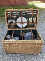 Äldre picknickväska
