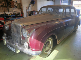Bentley S2
