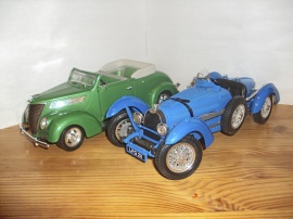 1:18 Ford/Bugatti (Julklappstips)