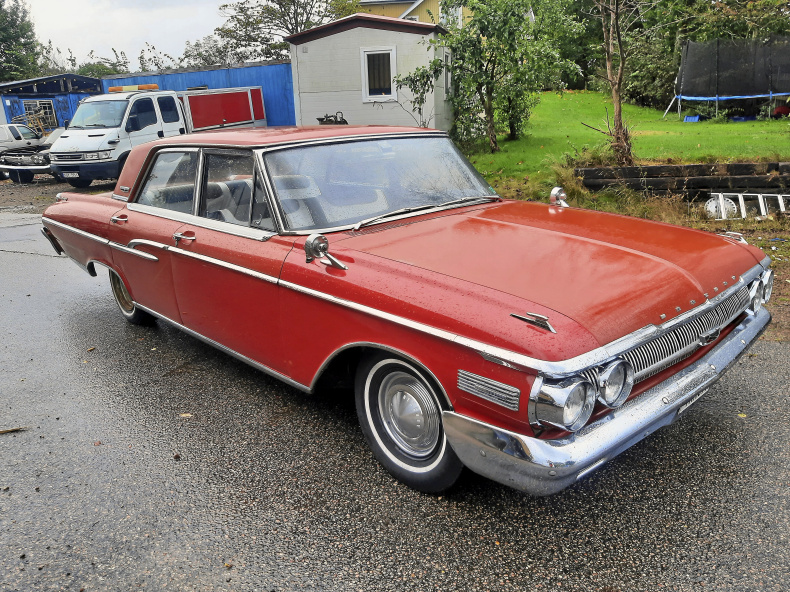 Mercury Monterey 