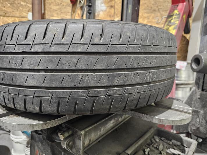 MERCEDES VITO 16 TUM C-DÄCK PÅ FÄLG