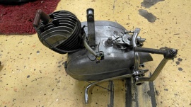 Moped delar