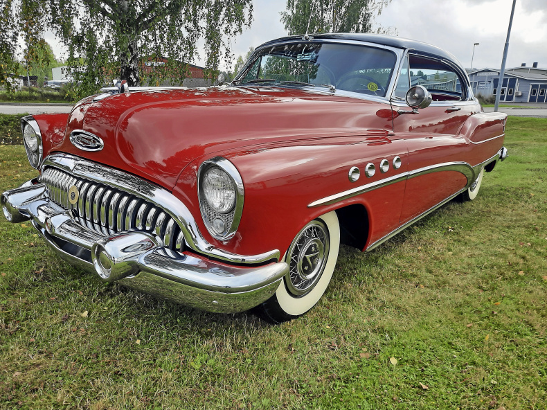 Buick Roadmaster Coupe
