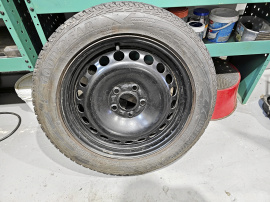 VOLVO VINTERHJUL 16 TUM
