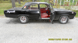 Plymouth Valiant Signet 100