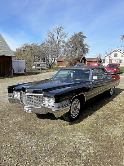 Cadillac De Ville Convertible