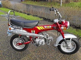 Honda Dax ST70