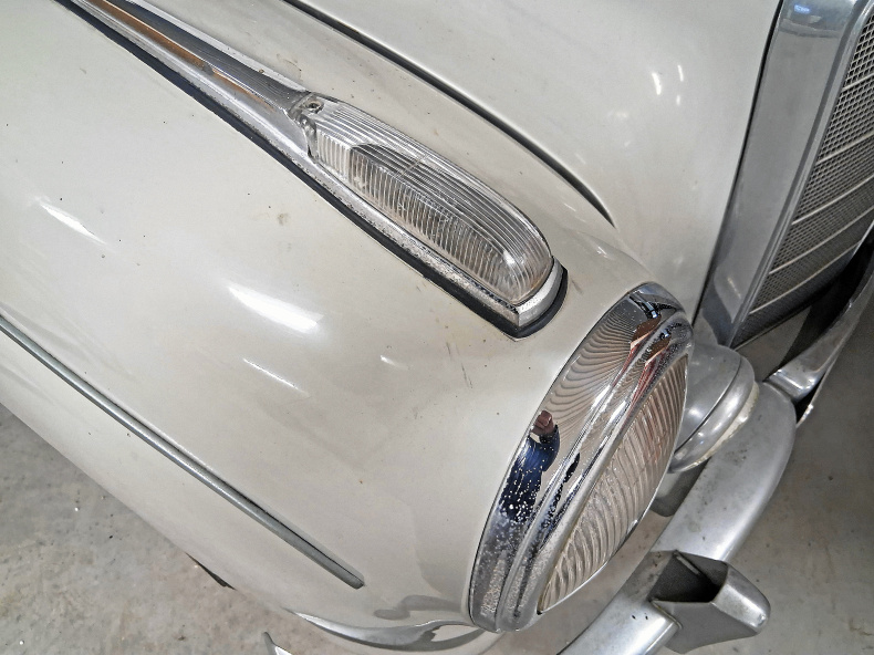 MB Ponton 220 S