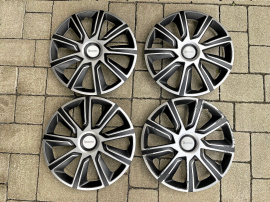4 st Michelin 15" navkapslar