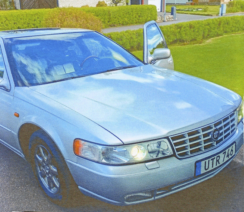 Cadillac STS