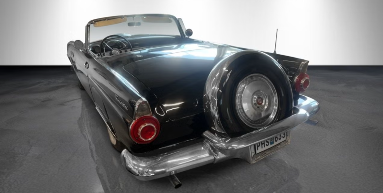 Ford Thunderbird 5.1 V8 Fordomatic Cab+HT
