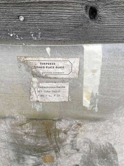 Nya bilrutor från gammalt lager