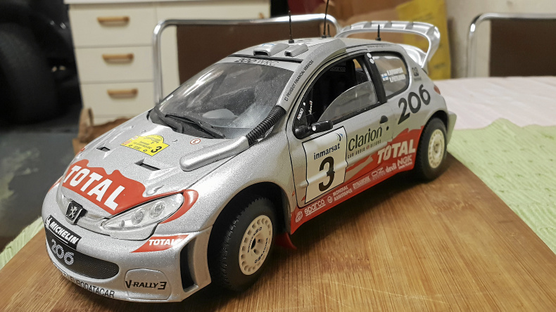 PEUEOT 206-WRC