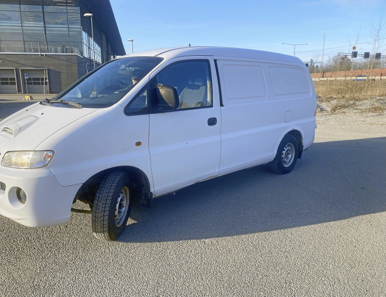 Hyundai  H1