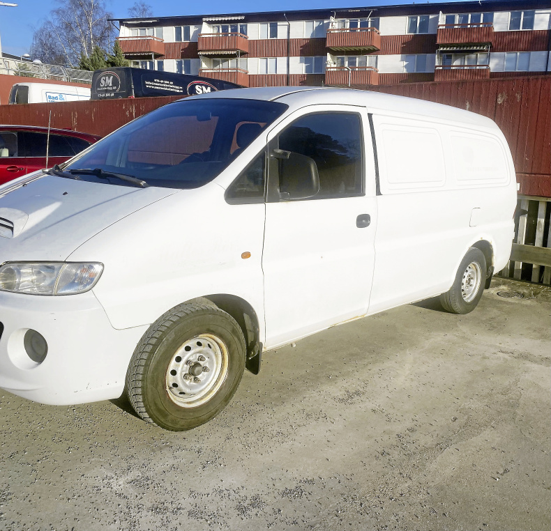 Hyundai  H1