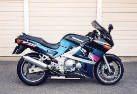 Kawasaki ZZR600