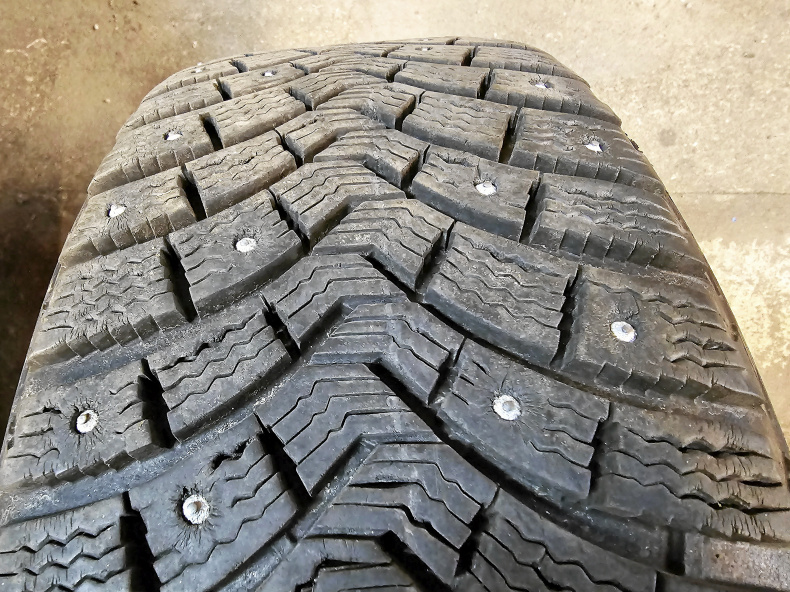 BMW 16 TUM VINTERHJUL