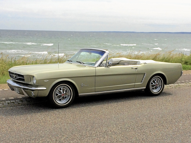 Ford Mustang cab V8 aut 1965