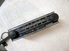 Liten Blaupunkt bilradio