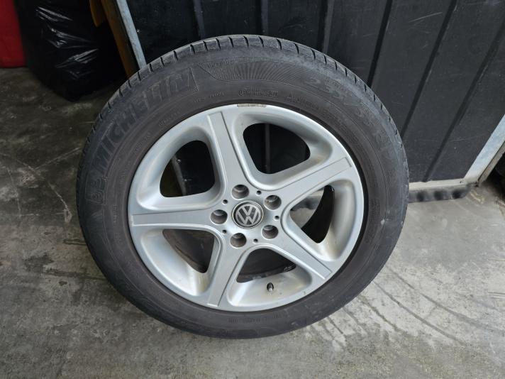 VW 5X120 SOMMARHJUL 17 TUM