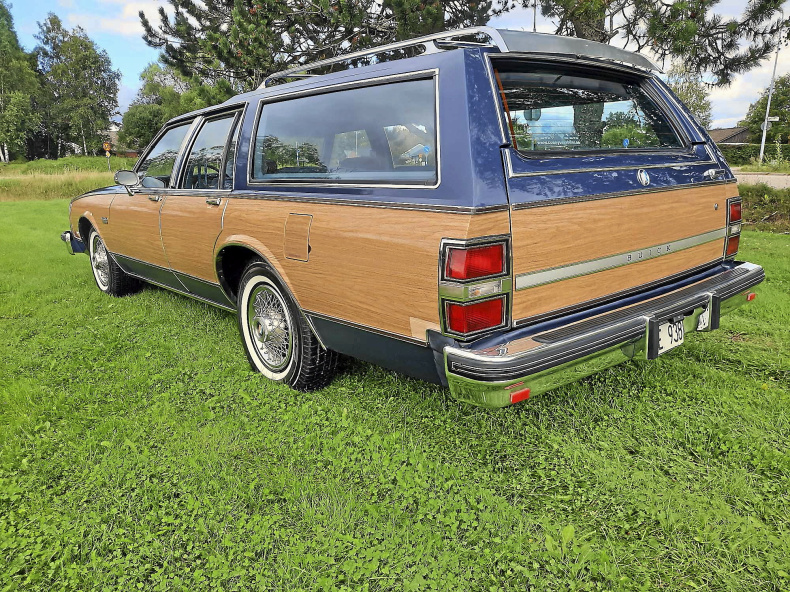 Buick Electra Estate Wagon