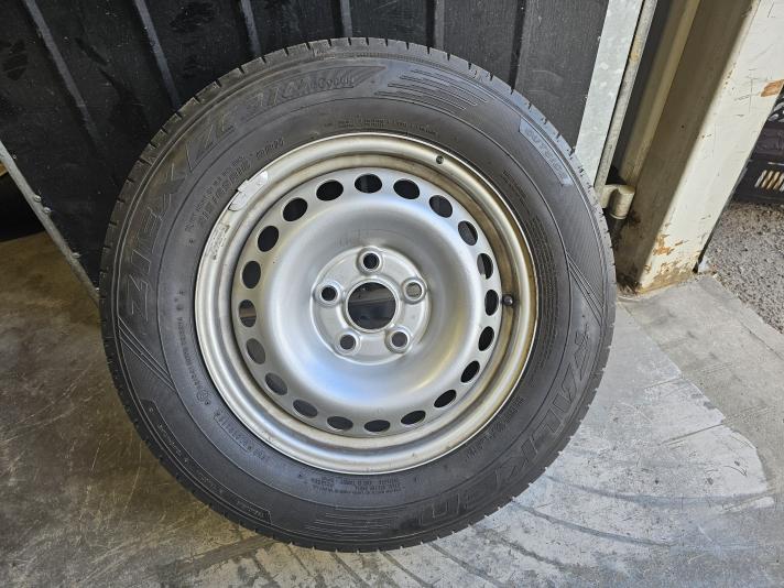 VW TRANSPORT C-DÄCK-16 TUM SOMMARHJUL