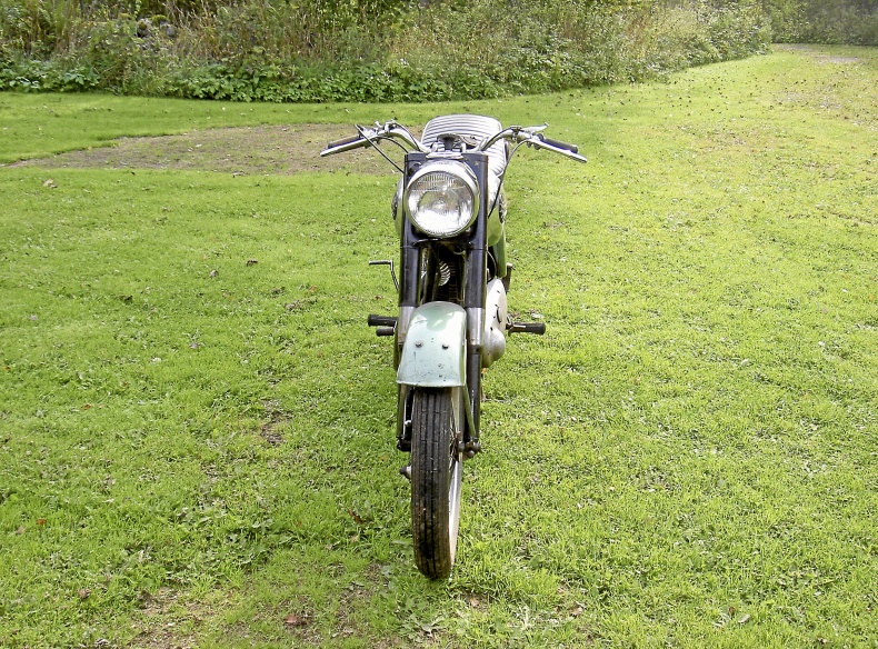 BSA B33