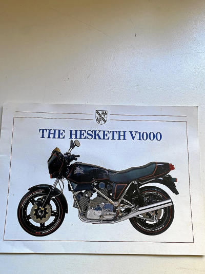 HESKETH V1000 Broshyr