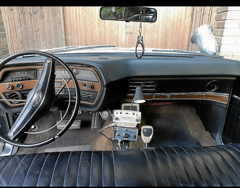 Sheriffen Police Ford