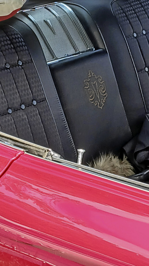 Pontiac Bonneville Brougham