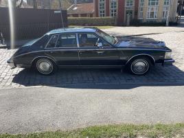 Cadillac seville 1982
