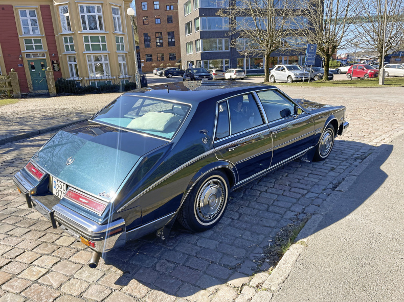 Cadillac Seville